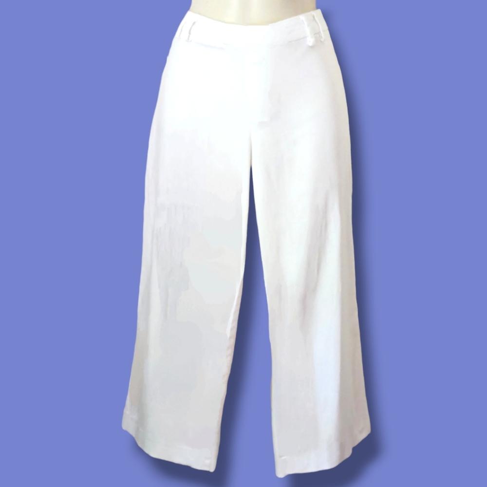 💗 Lightweight & Soft! Strait, Wide Leg Capri Pants in White - Picture 2 of 13